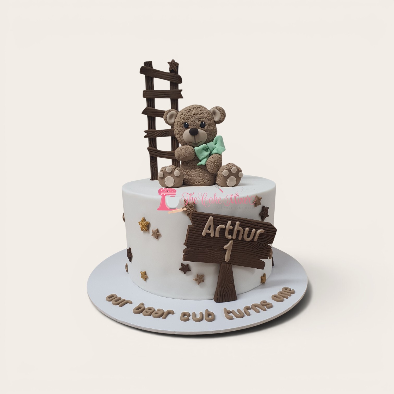 bear cub 1st birthday cake.jpg