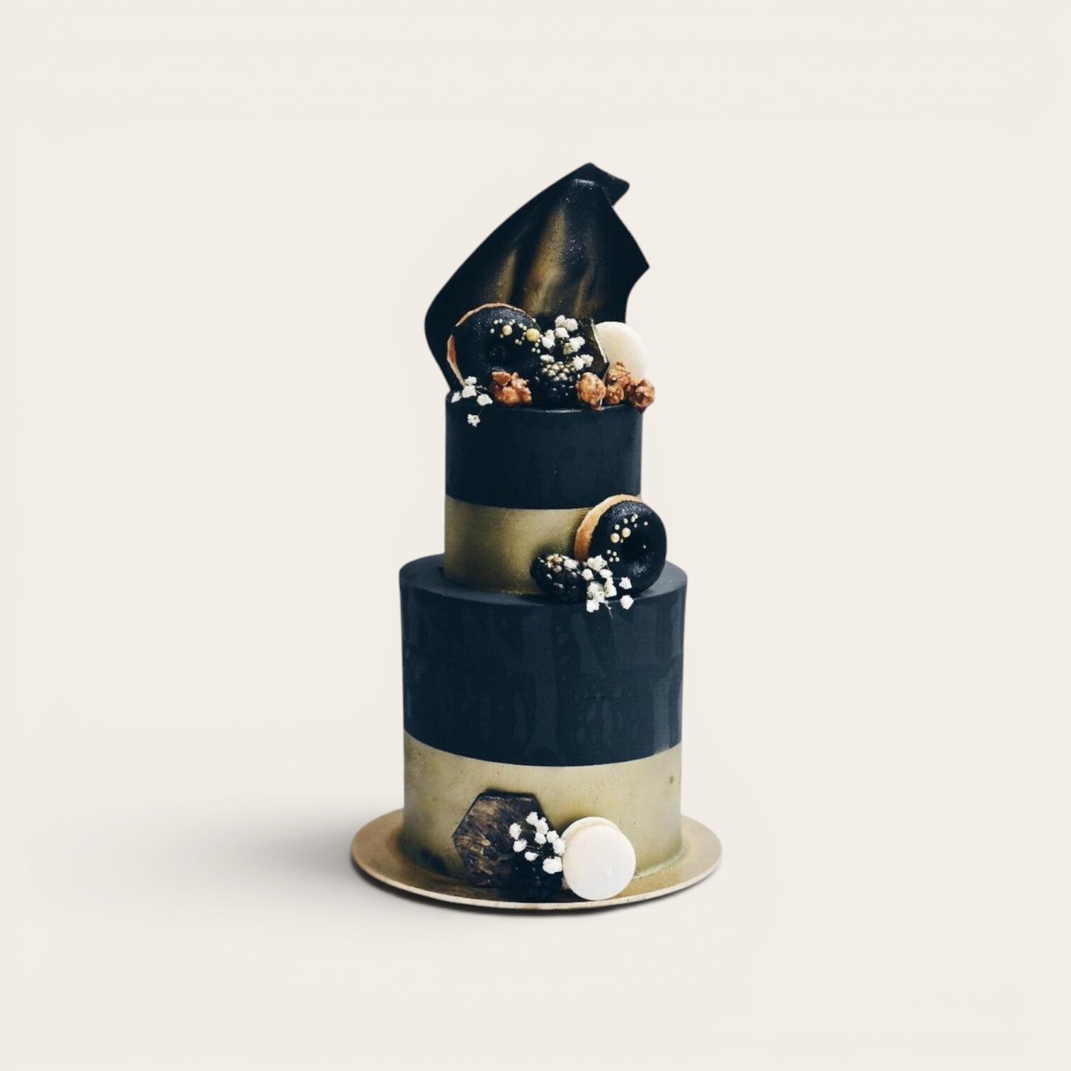 black gold stripe.jpg