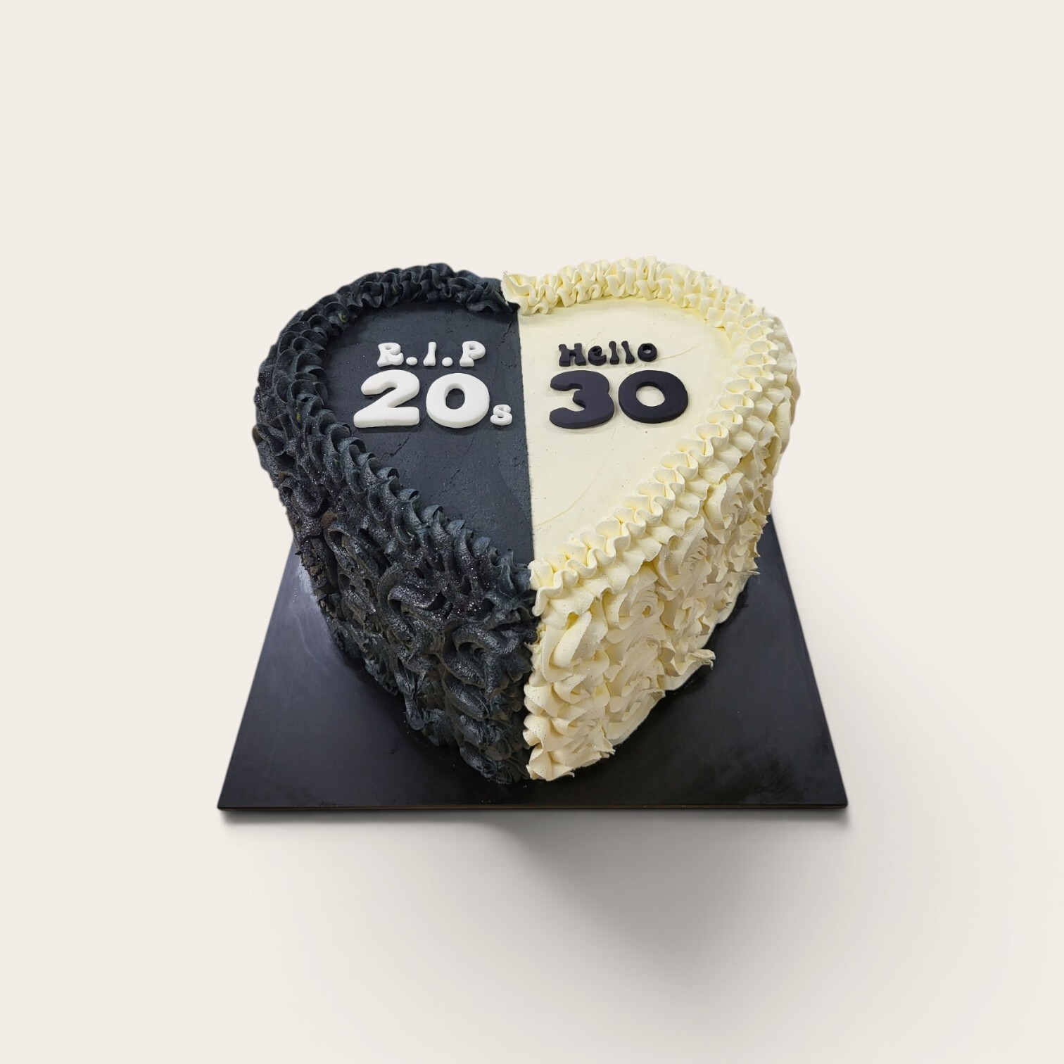 black white vintage cake.jpg