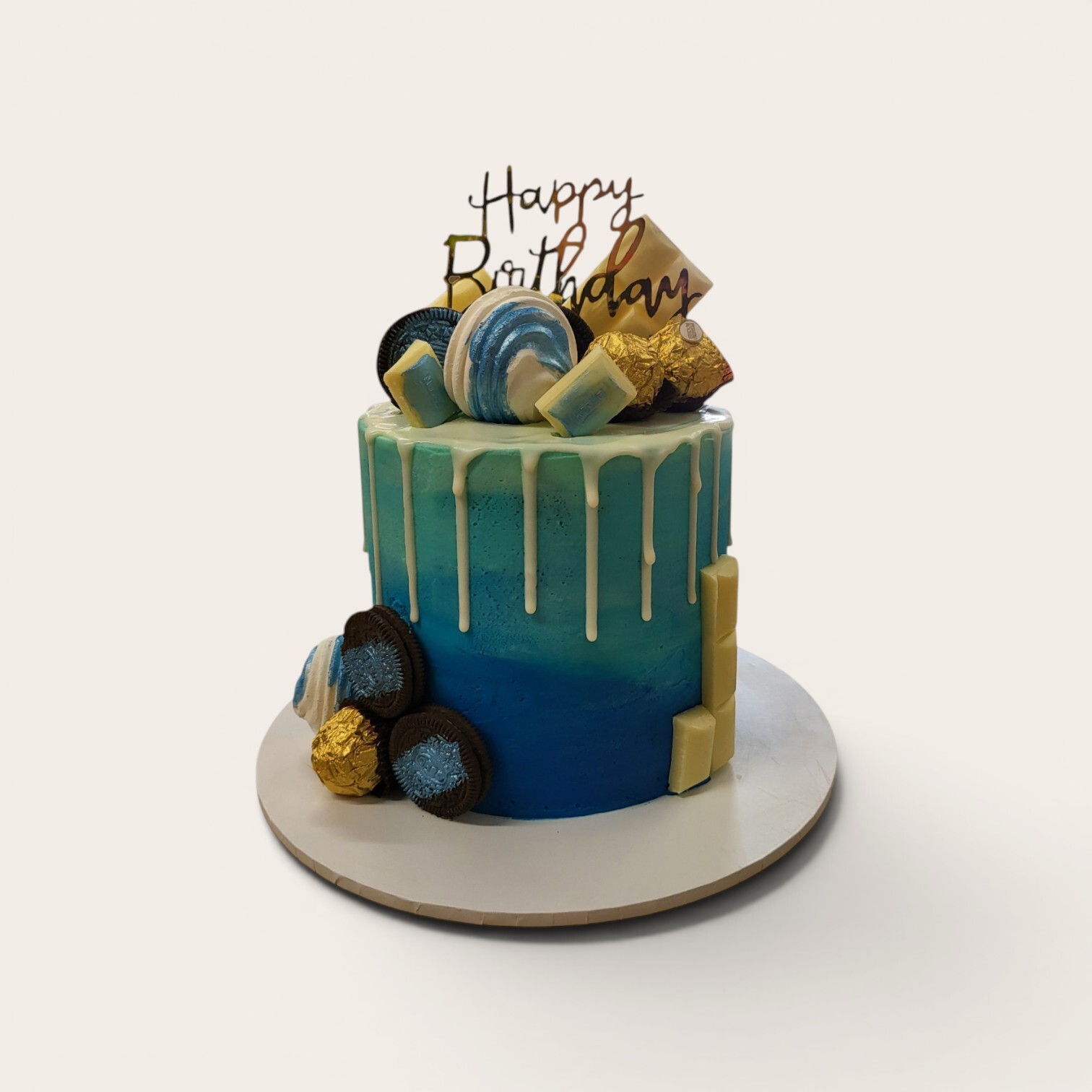 blue ombre drip cake.jpg