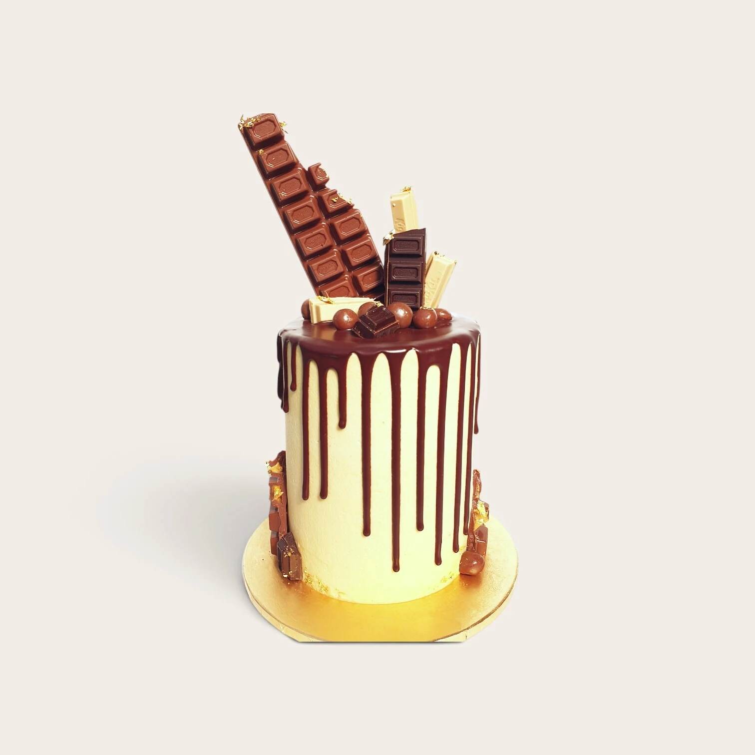 caramel choc drip cake.jpg