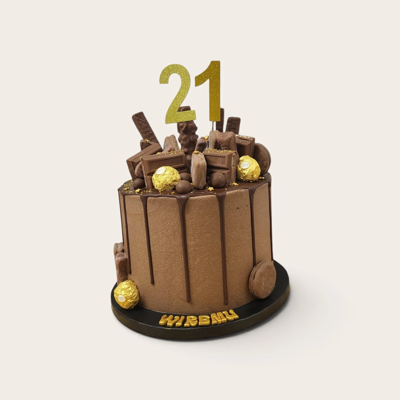 chocolate gold 21st drip cake.jpg