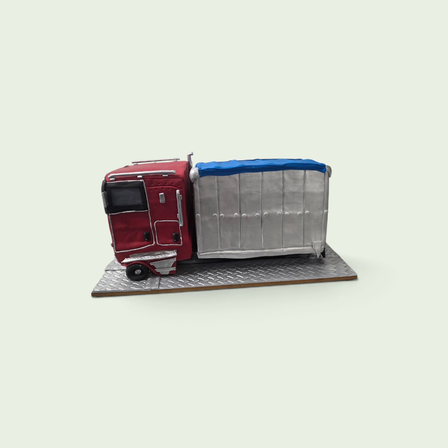 kenworth truck cake.jpg