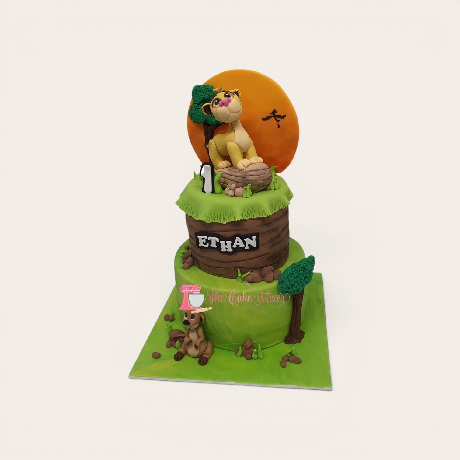 lion king 1st birthday cake.jpg