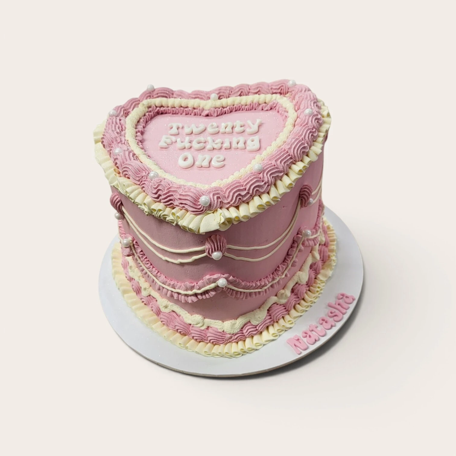 pink 21st lambeth cake.jpg