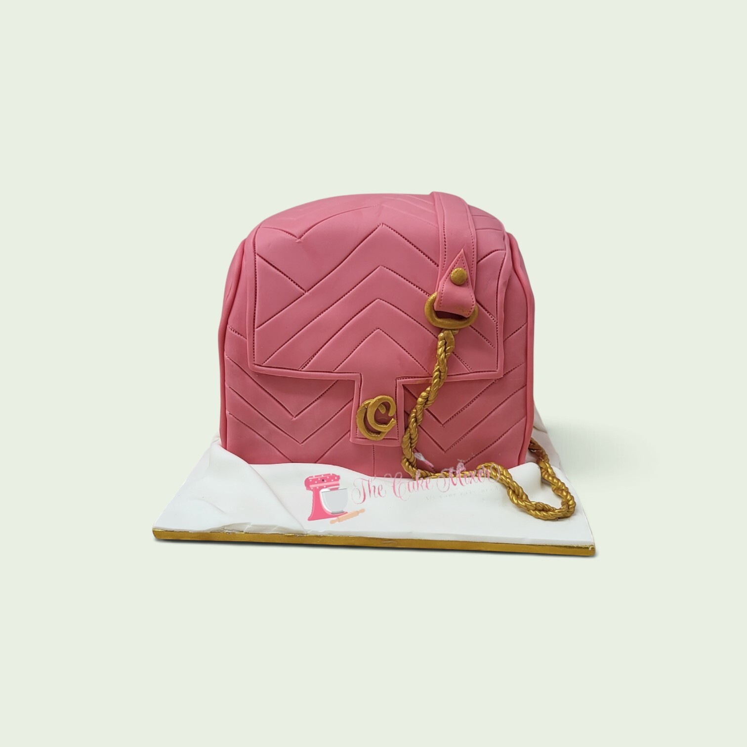 pink handbag cake.jpg