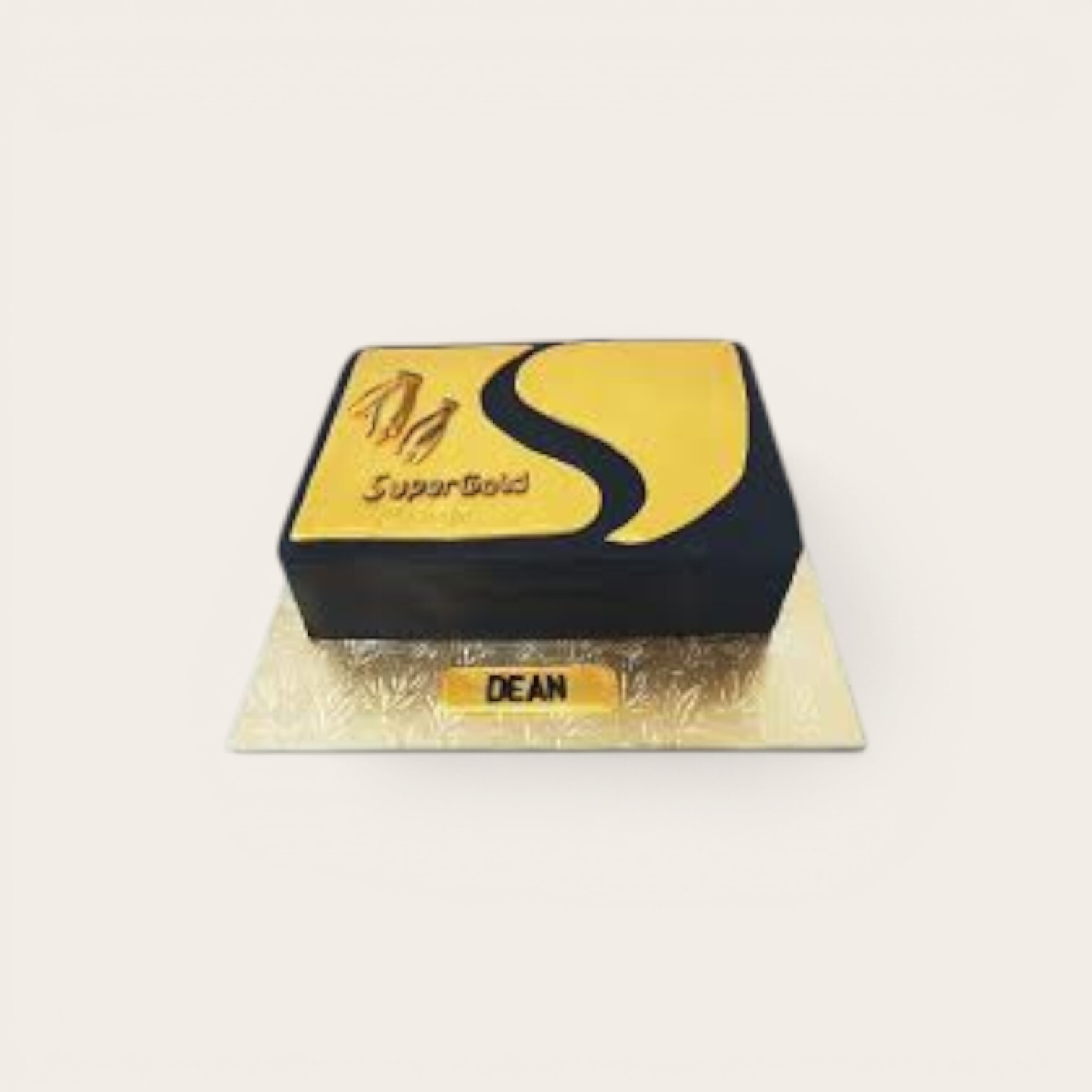 retirement gold card cake.jpg