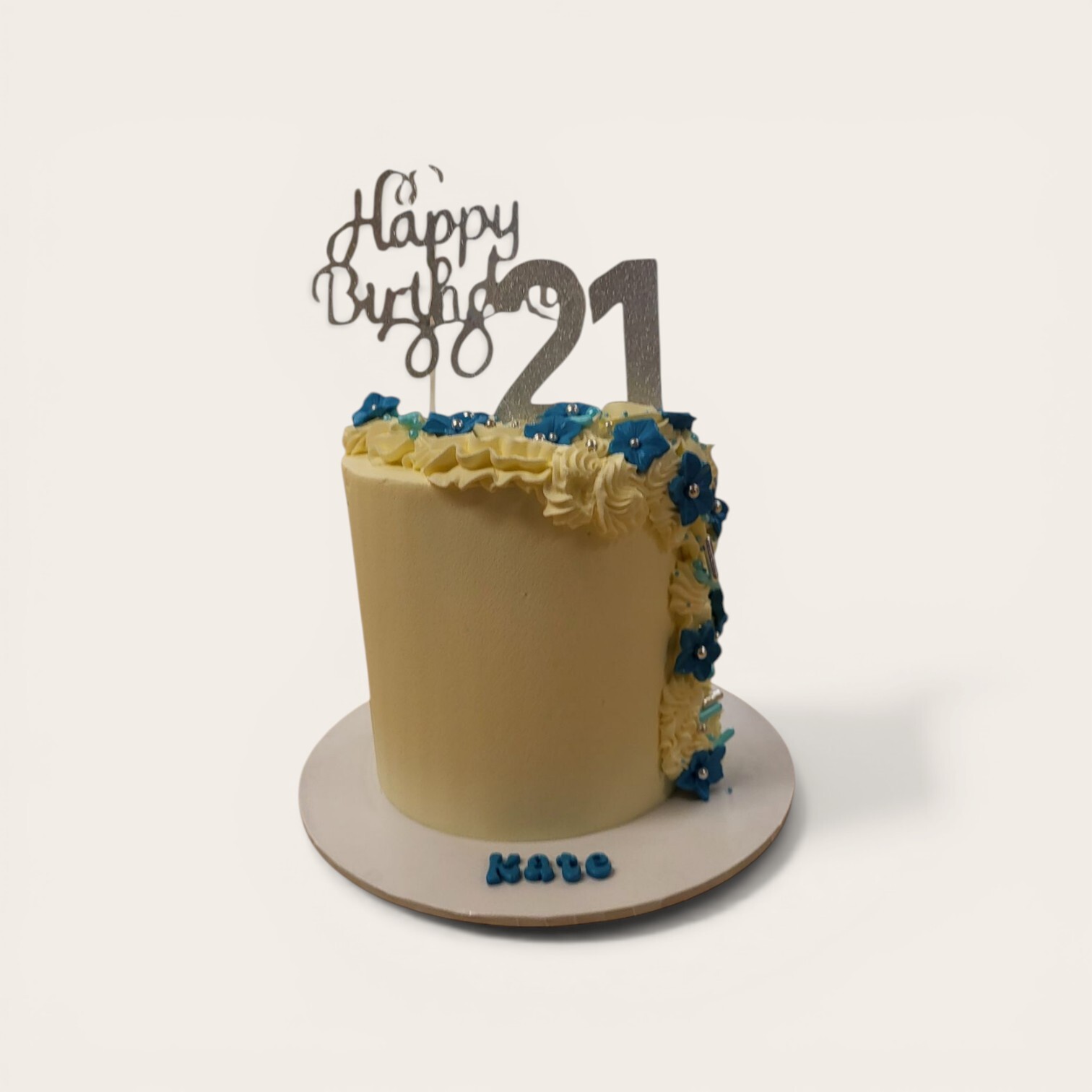 simple 21st cake.jpg