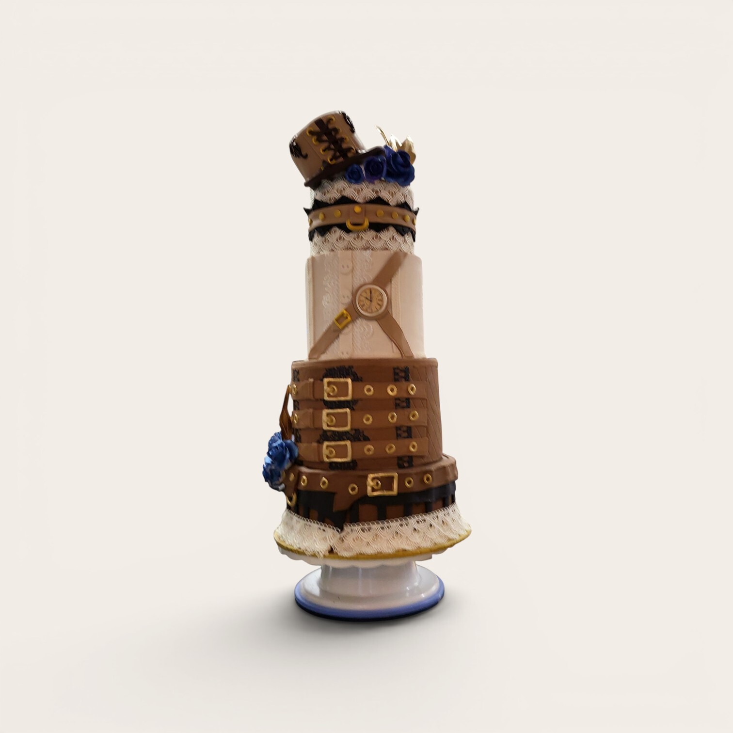 steam punk wedding cake.jpg