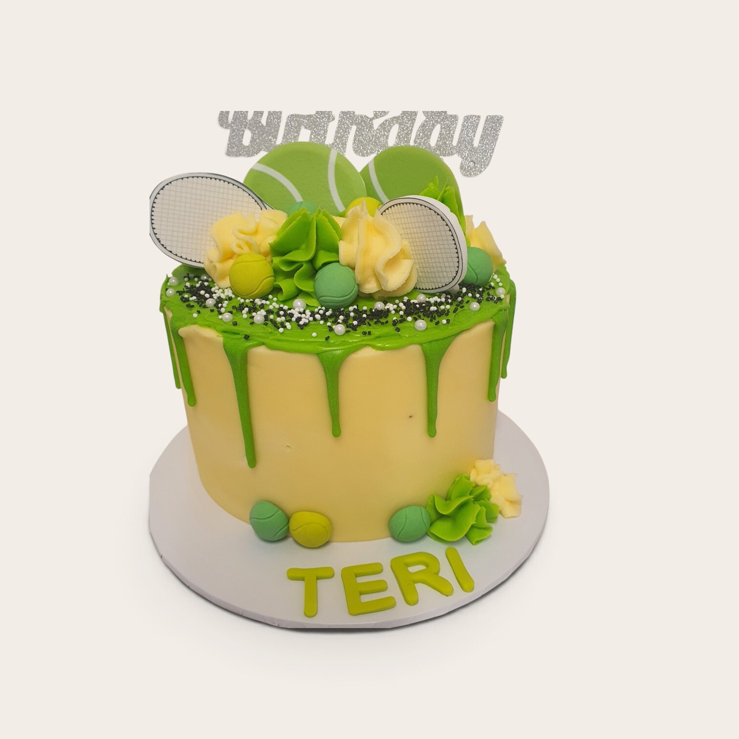 tennis drip cake.jpg