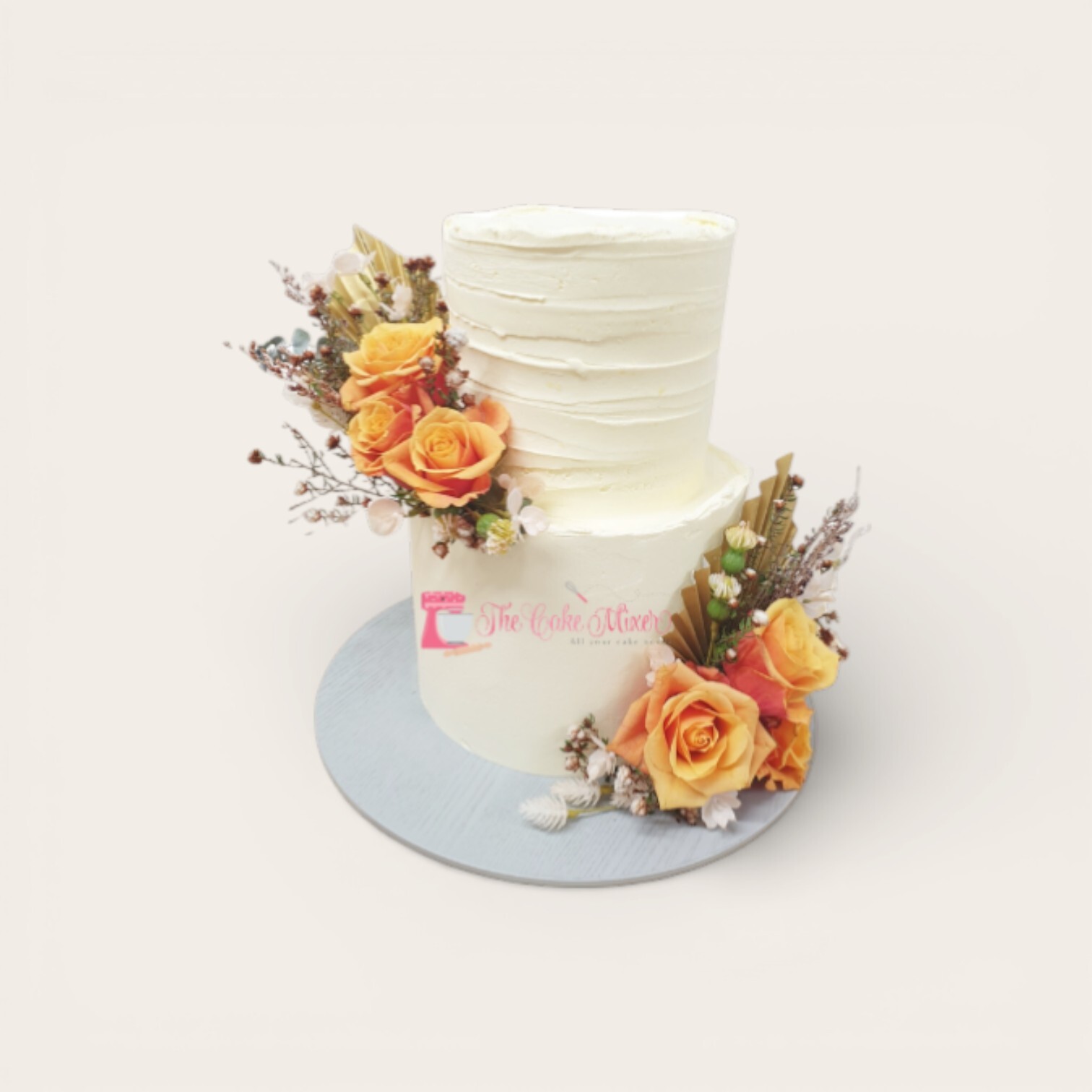 wedding cake with apricot roses.jpg
