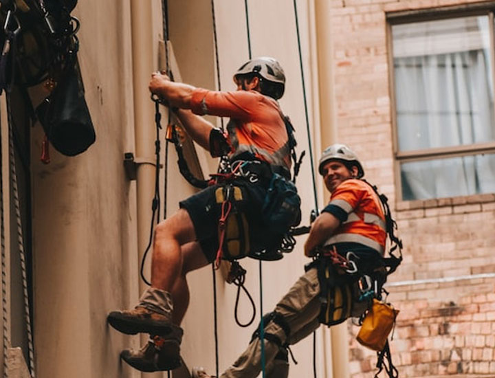 Darman Distributors Users Banner