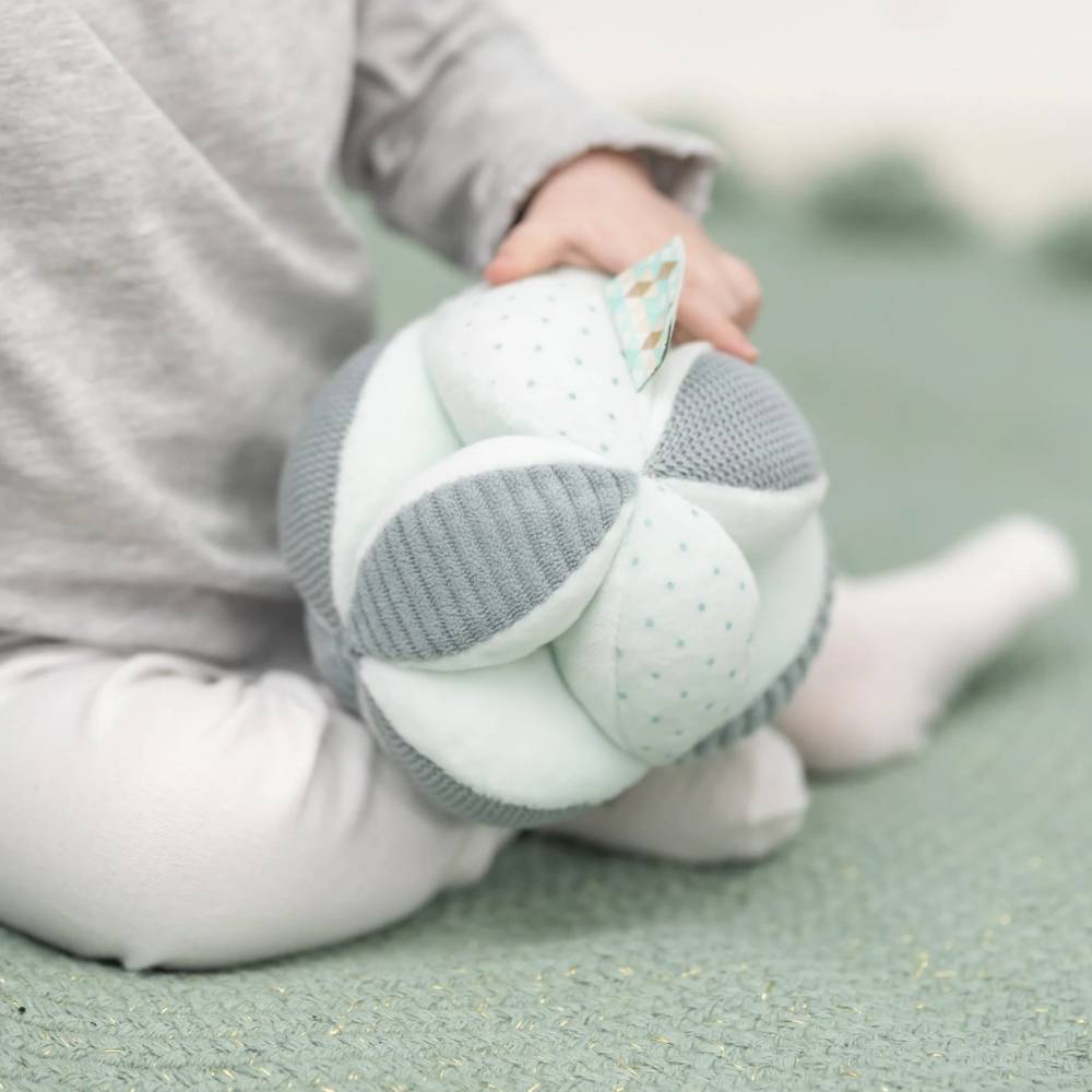 Nattou Lapidou Cuddly Activity Ball