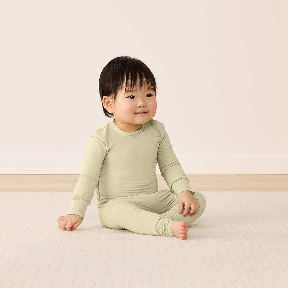 ergoPouch 0.2 tog Organic Stretch Base Long Sleeve Layer