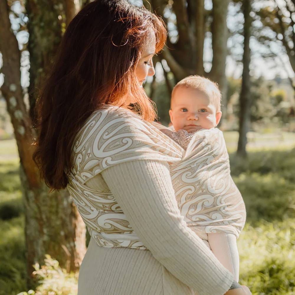 Hiwa & Awa Co Okooko Pepi Baby Wrap Carrier