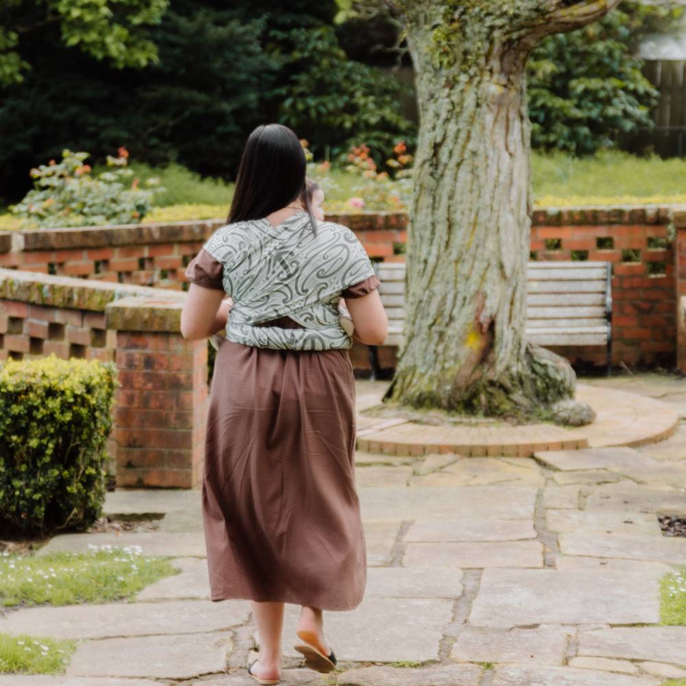 Hiwa & Awa Co Okooko Pepi Baby Wrap Carrier