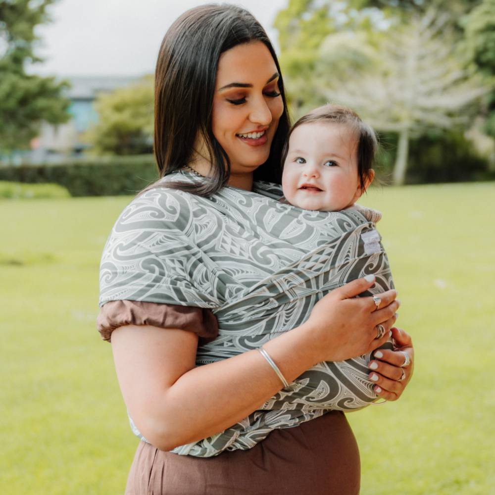 Hiwa & Awa Co Okooko Pepi Baby Wrap Carrier