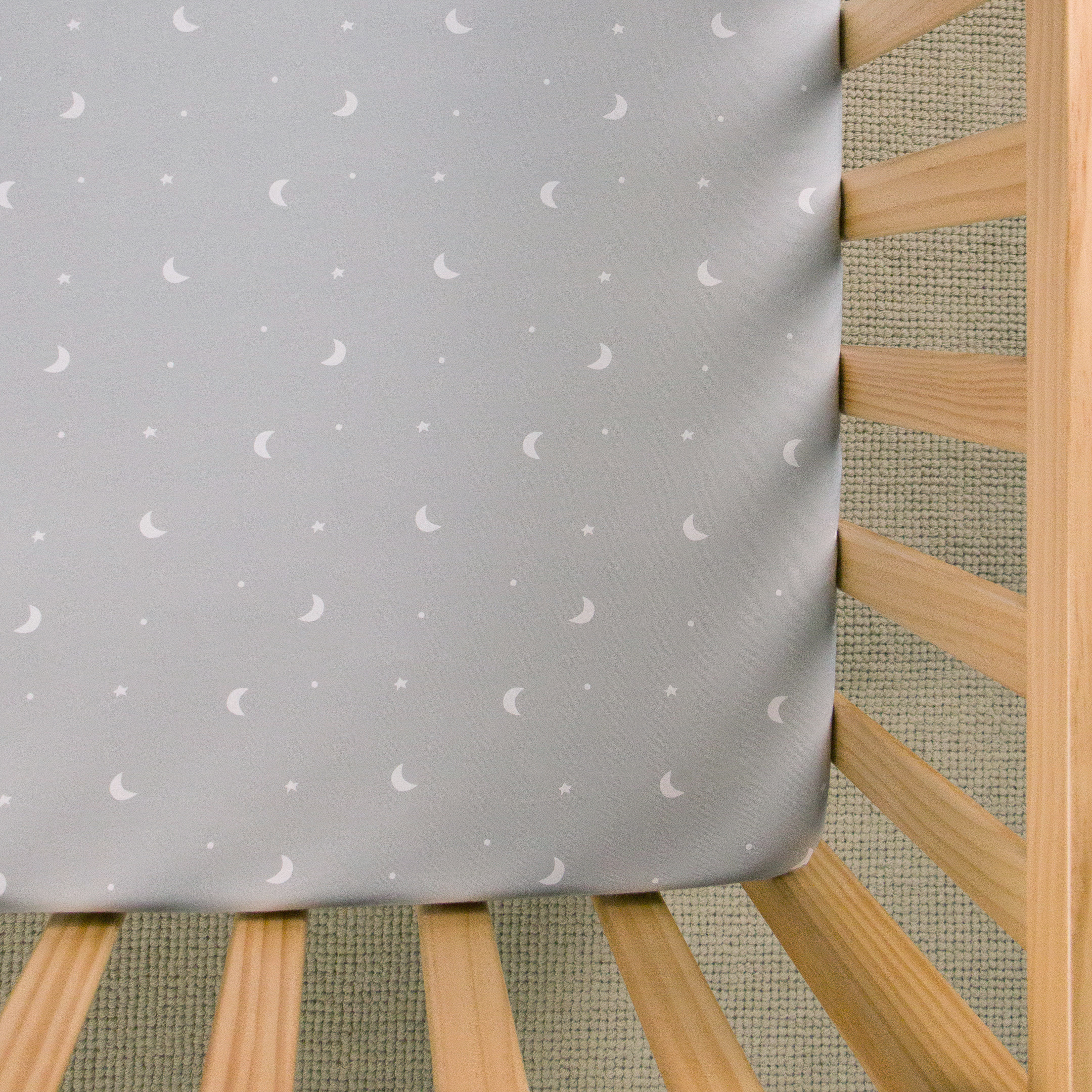 Baby Basics Mini Cot Fitted Sheet - 62 x 96cm