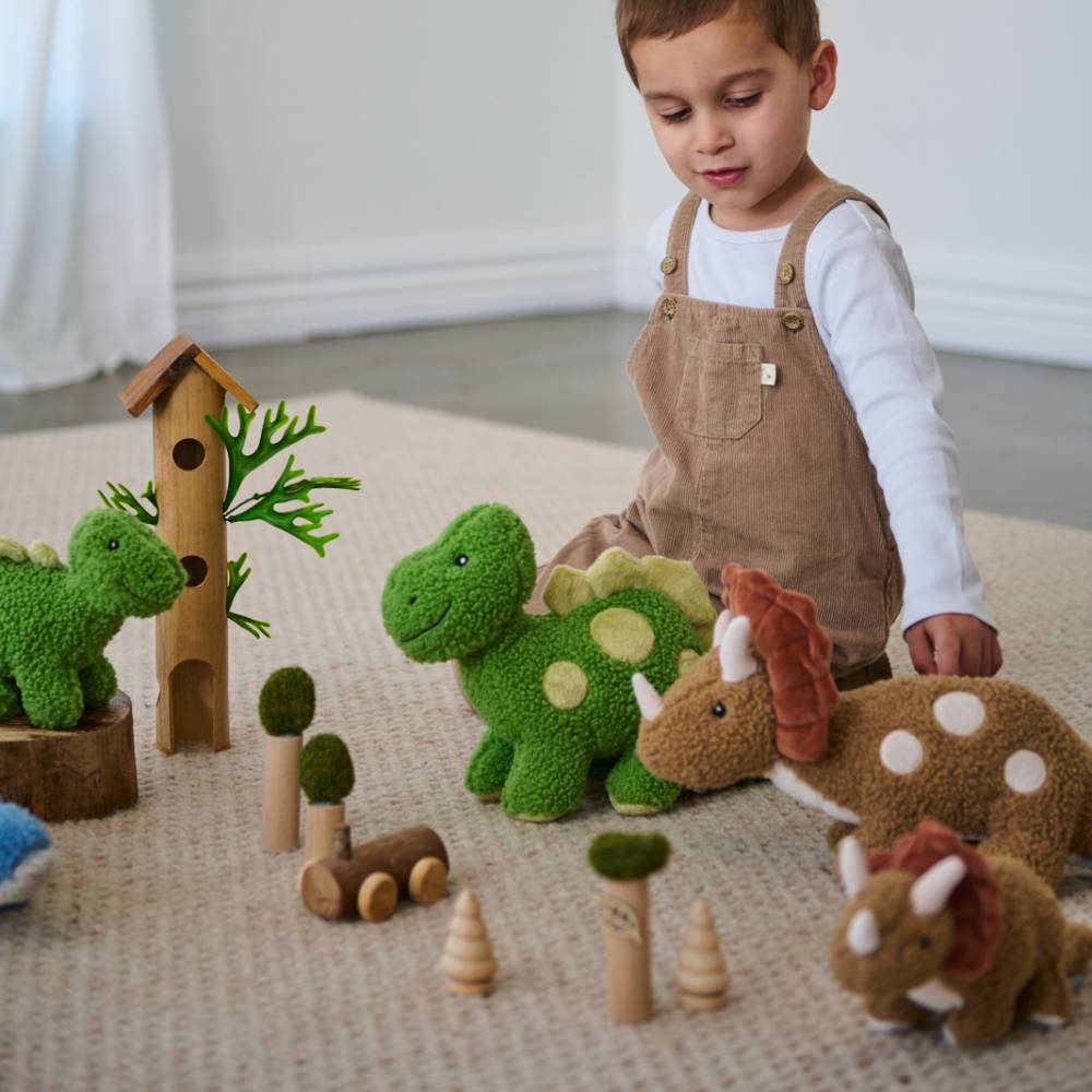 Nana Huchy Sadie the Dino