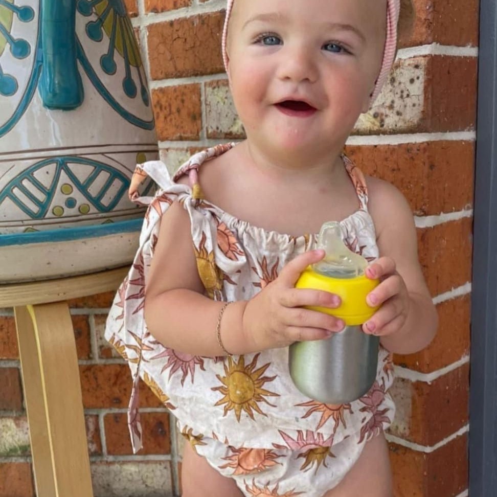 Lion & Lady 18/8 Stainless Steel Toddler Sippy Spout Bottle Cup 210ml Lion & Lady 18/8 Stainless Steel Toddler Sippy Spout Bottle Cup 210ml