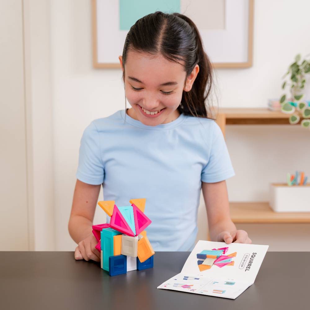 Connetix PRO Build It 4 Ways Animals Pack - 30 Piece