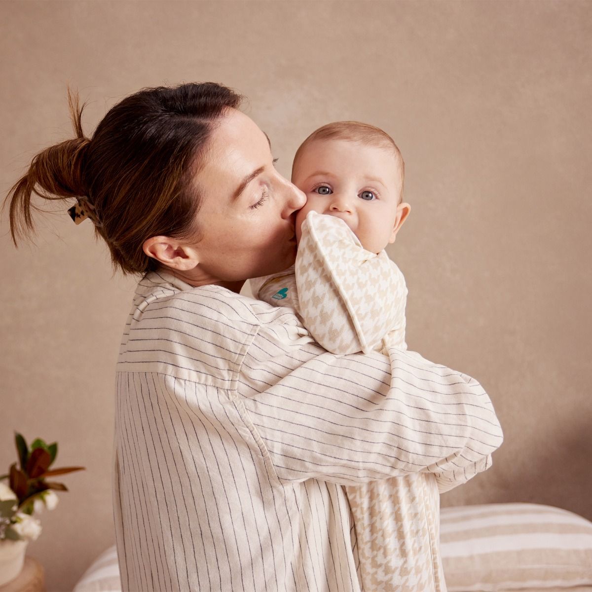 Love to Dream 1.0 tog Swaddle Up Original