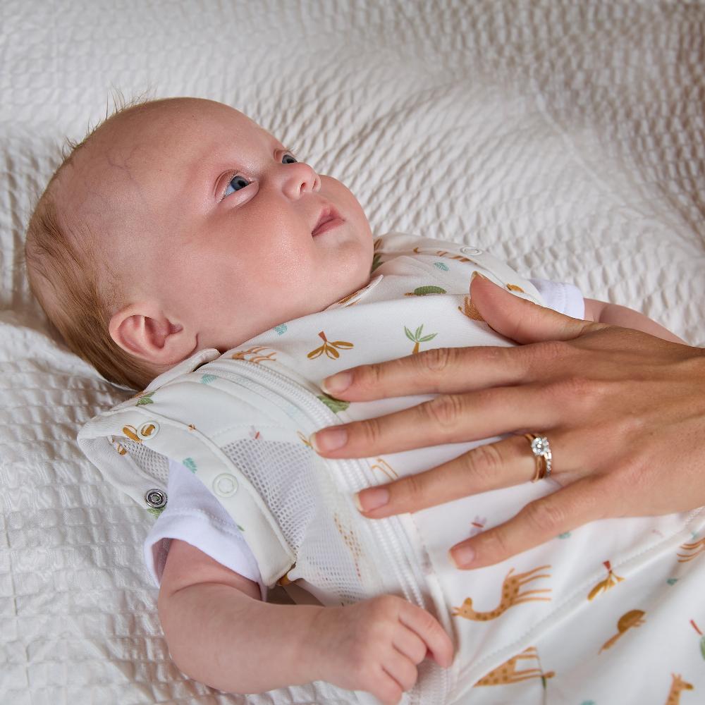 Purflo Swaddle to Sleep Bag - Lightweight 0.5 tog