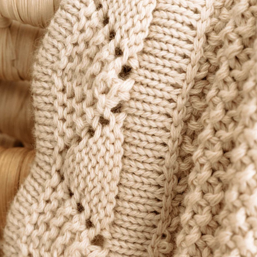 Mod & Tod Scalloped Edge Heirloom Blanket