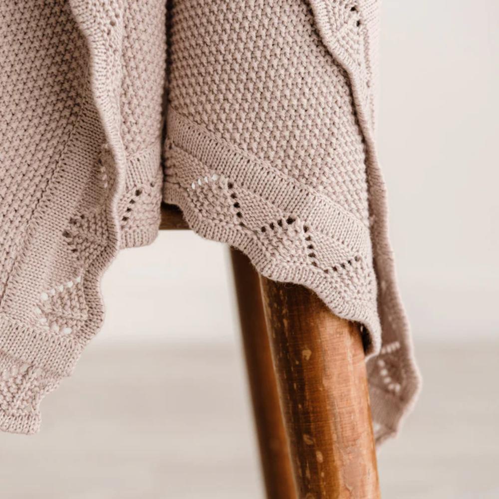 Mod & Tod Scalloped Edge Heirloom Blanket