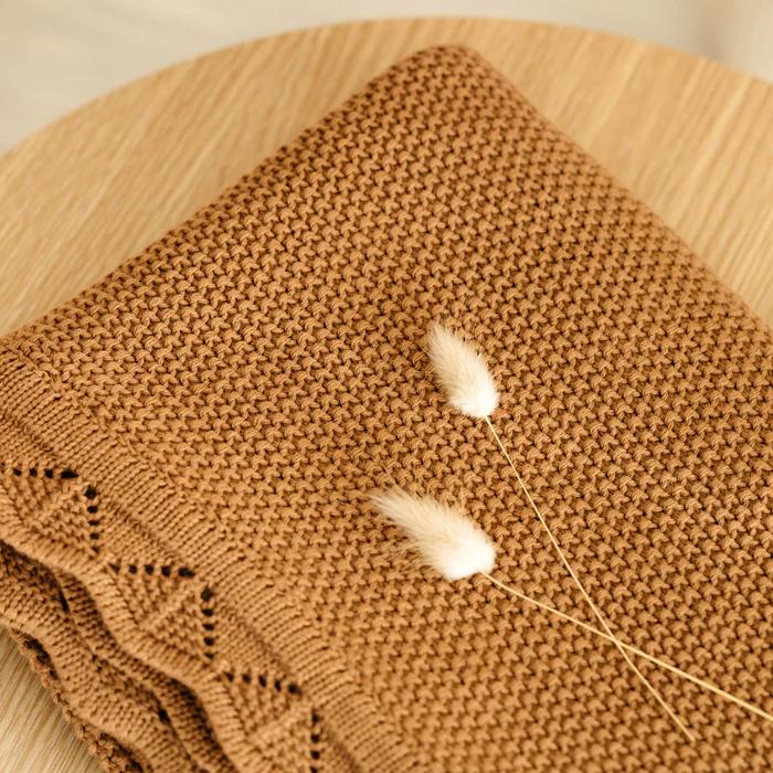 Mod & Tod Scalloped Edge Heirloom Blanket