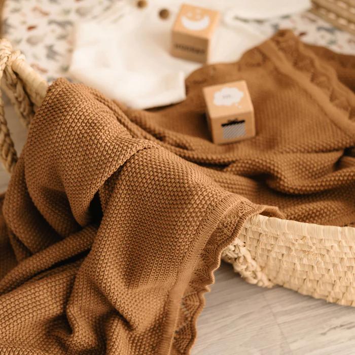 Mod & Tod Scalloped Edge Heirloom Blanket