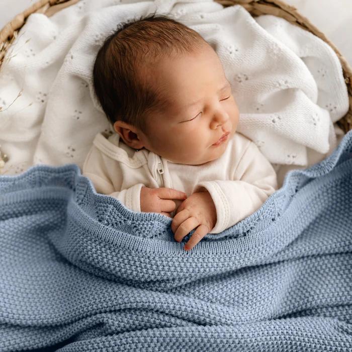 Mod & Tod Scalloped Edge Heirloom Blanket