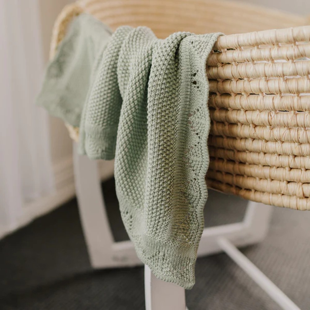 Mod & Tod Scalloped Edge Heirloom Blanket