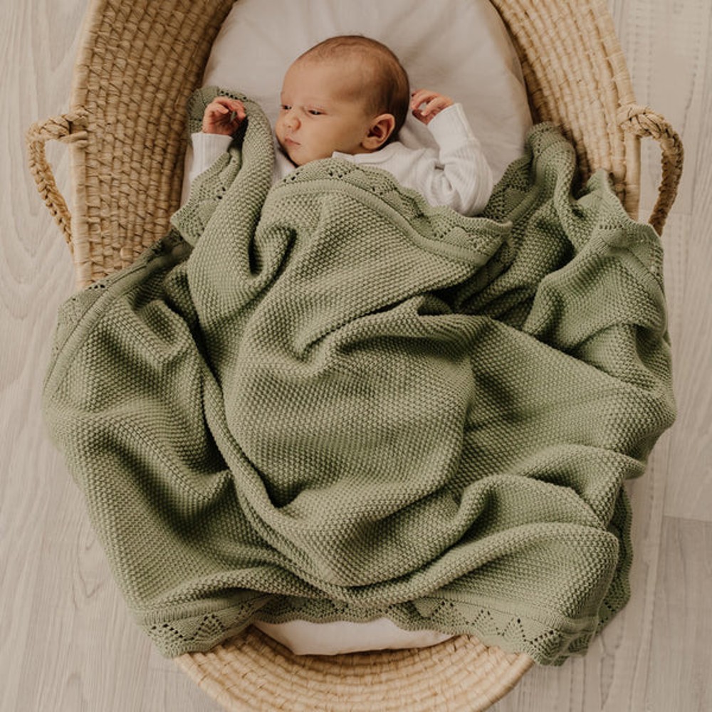 Mod & Tod Scalloped Edge Heirloom Blanket