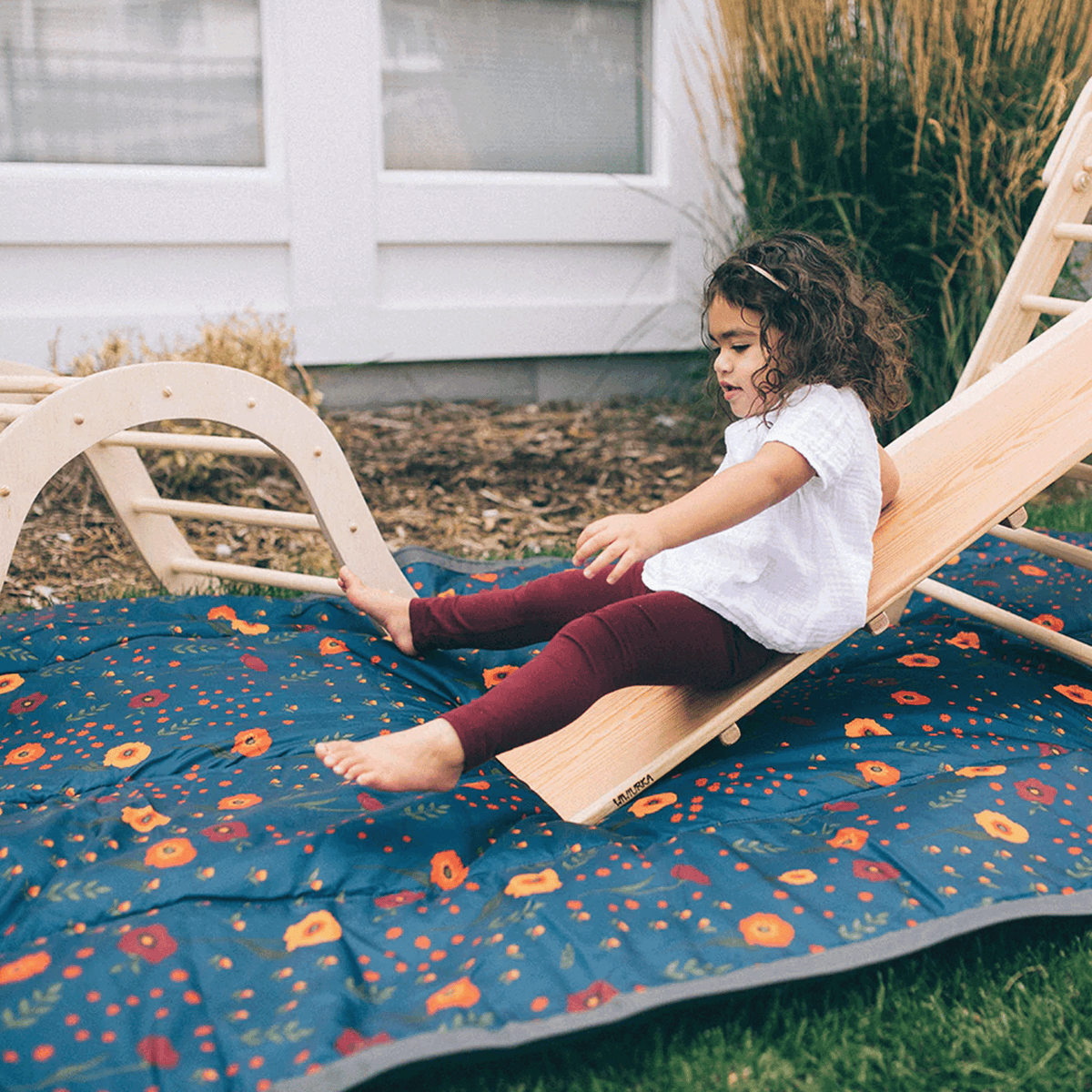 Little Unicorn Outdoor Blanket 5 x 7 - Clearance