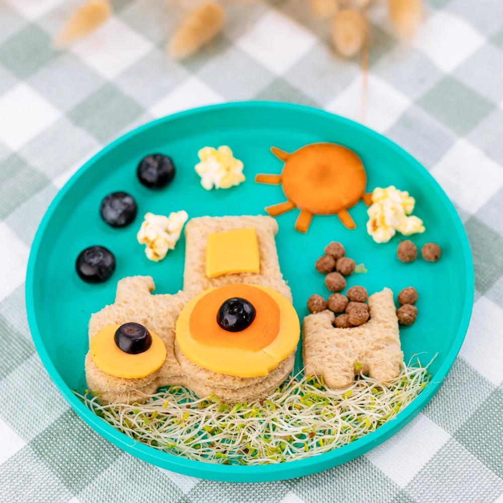Lunch Punch Sandwich Cutters