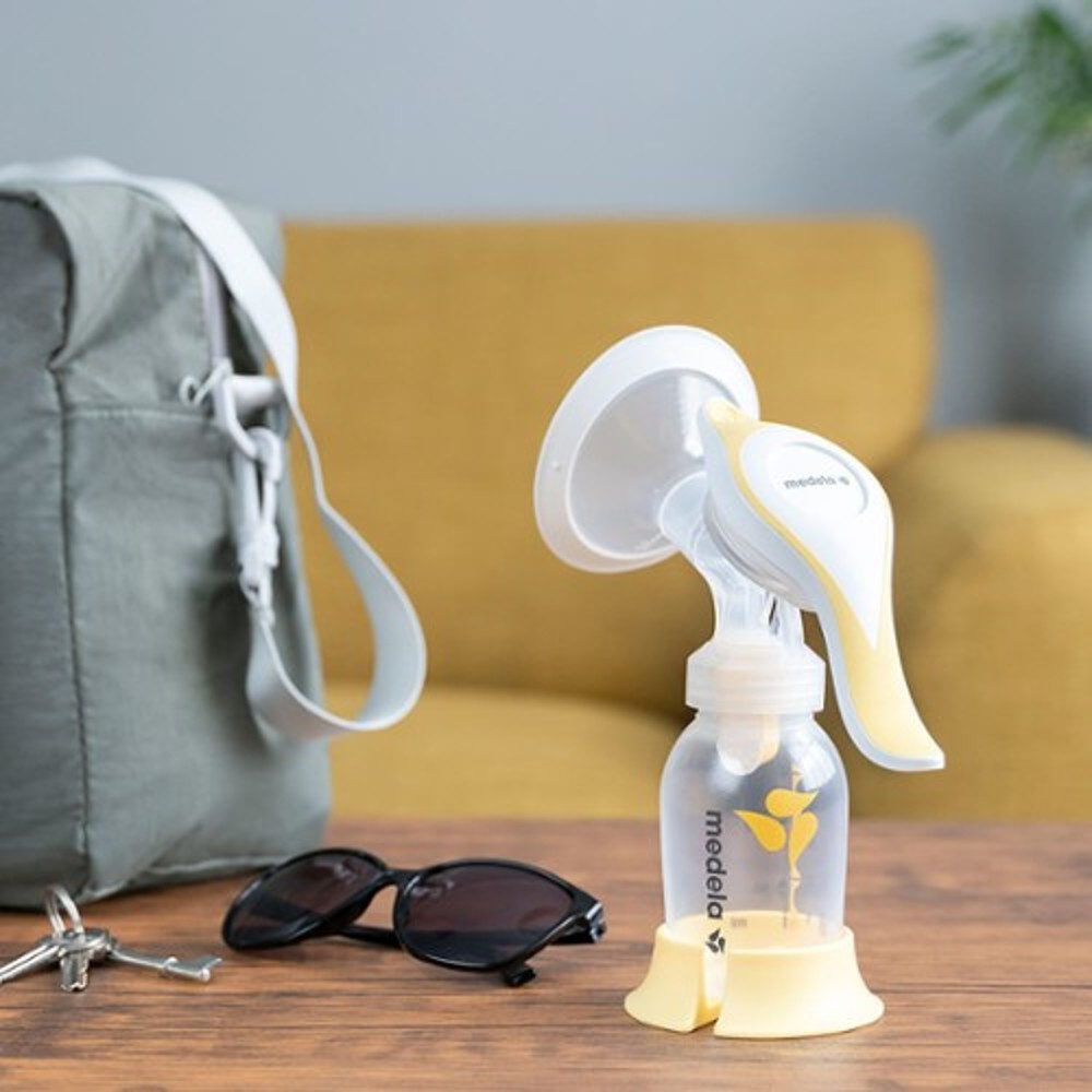 Medela Harmony - Manual Breast Pump