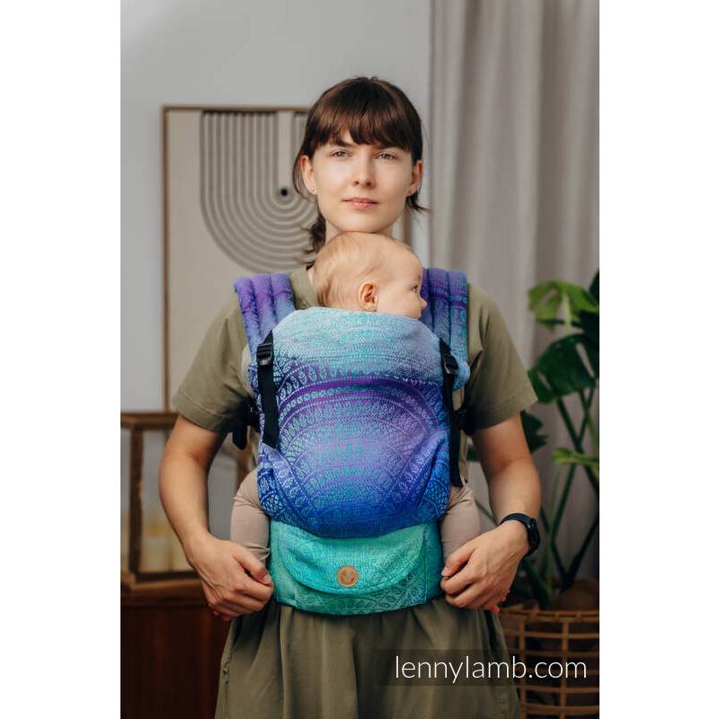 Lenny Lamb Light Carrier - Jacquard