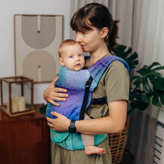 Lenny Lamb Light Carrier - Jacquard