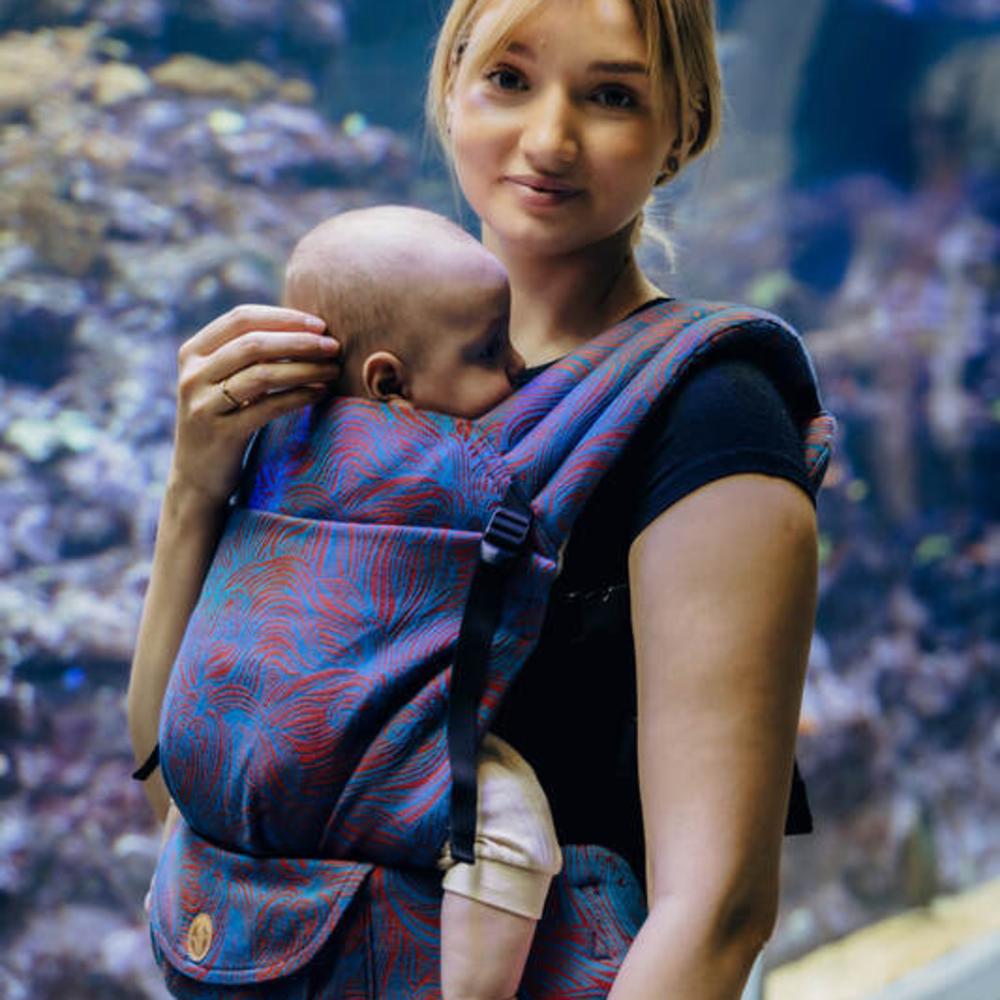 Lenny Lamb Light Carrier - Jacquard