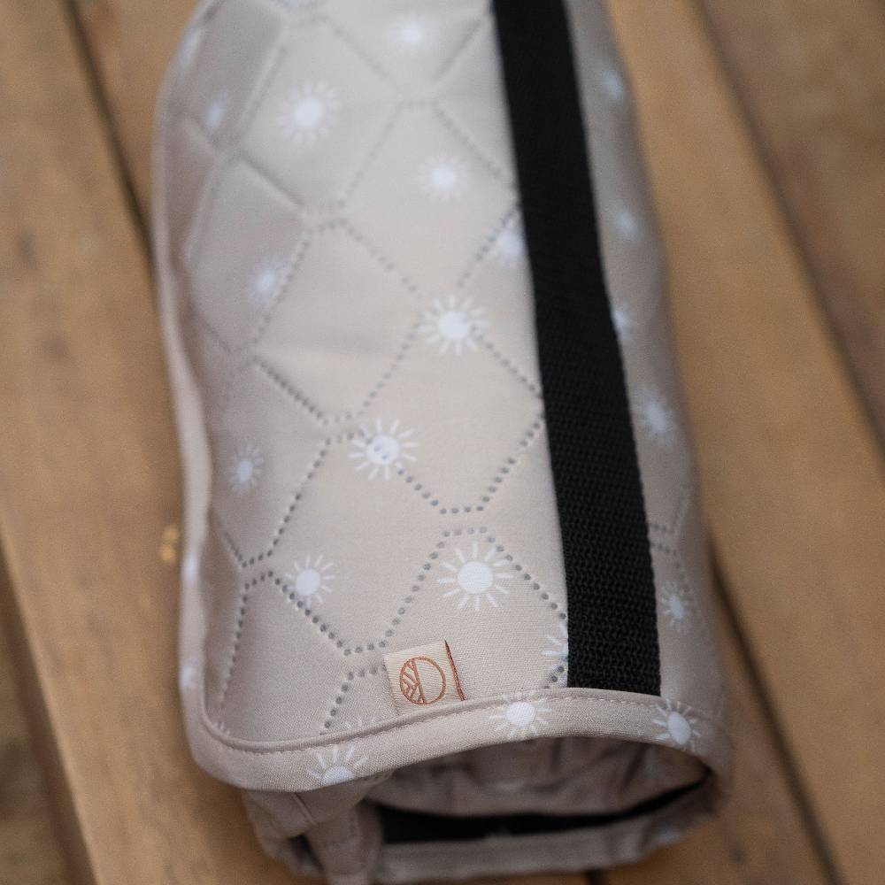 Nestling Medium Waterproof Quilted Play Mat