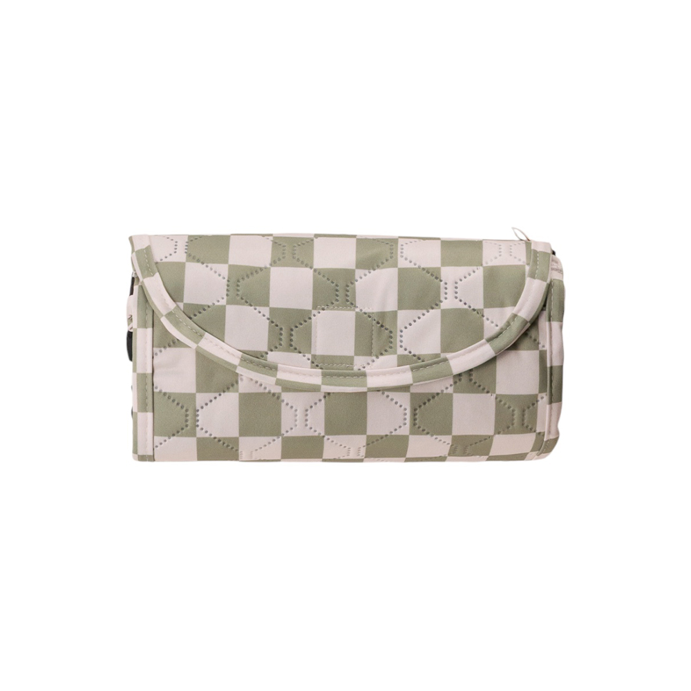 Nestling Medium Waterproof Quilted Play Mat
