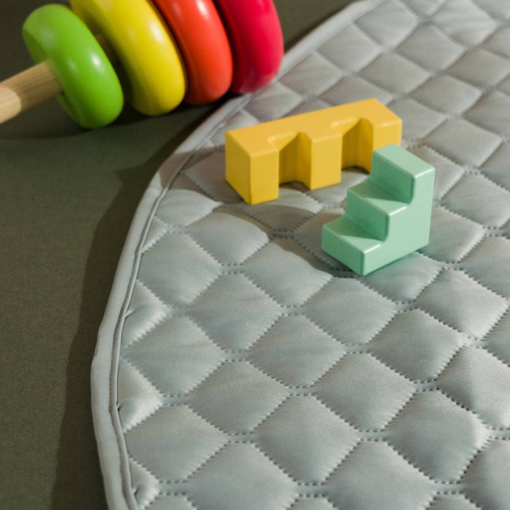 Nestling Large Waterproof Quilted Play Mat