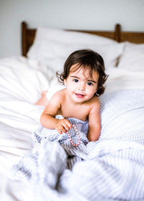 18 Month Old Waking & Needs Mum to Resettle 18 Month Old Waking & Needs Mum to Resettle