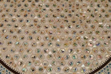 Round Inlay Pedestal Table 20 in — detail 6