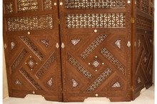 Mashrabiya room divider — detail of the carved pattern