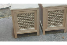 Mashrabiya bedside table in hand-cut solid wood
