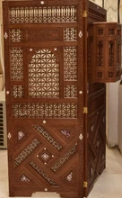 Syrian Three-Panel Mashrabiya Screen with Mother of Pearl — view 8