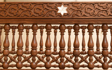 Syrian Mother of Pearl Inlay Screen 71″