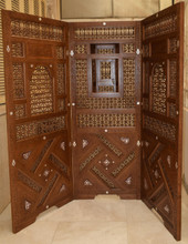 Syrian Mother of Pearl Inlay Screen 71″